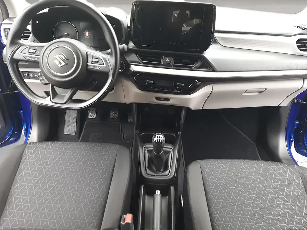 Suzuki Swift - Thumbnail 11