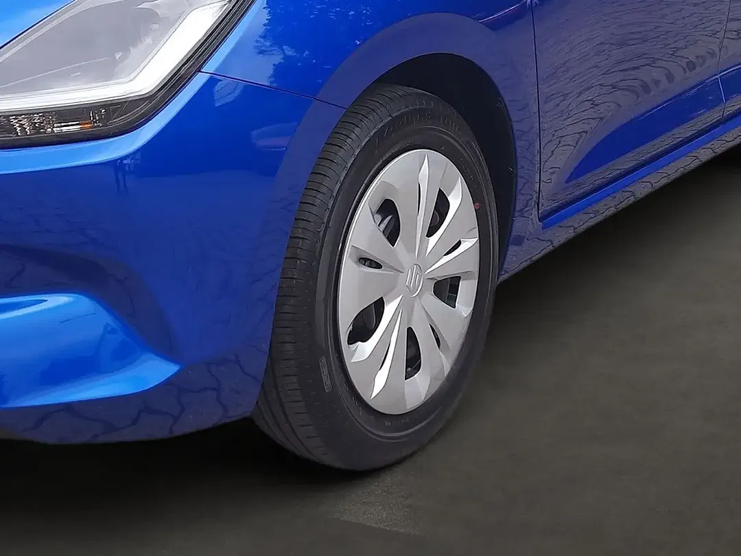 Suzuki Swift - Thumbnail 7