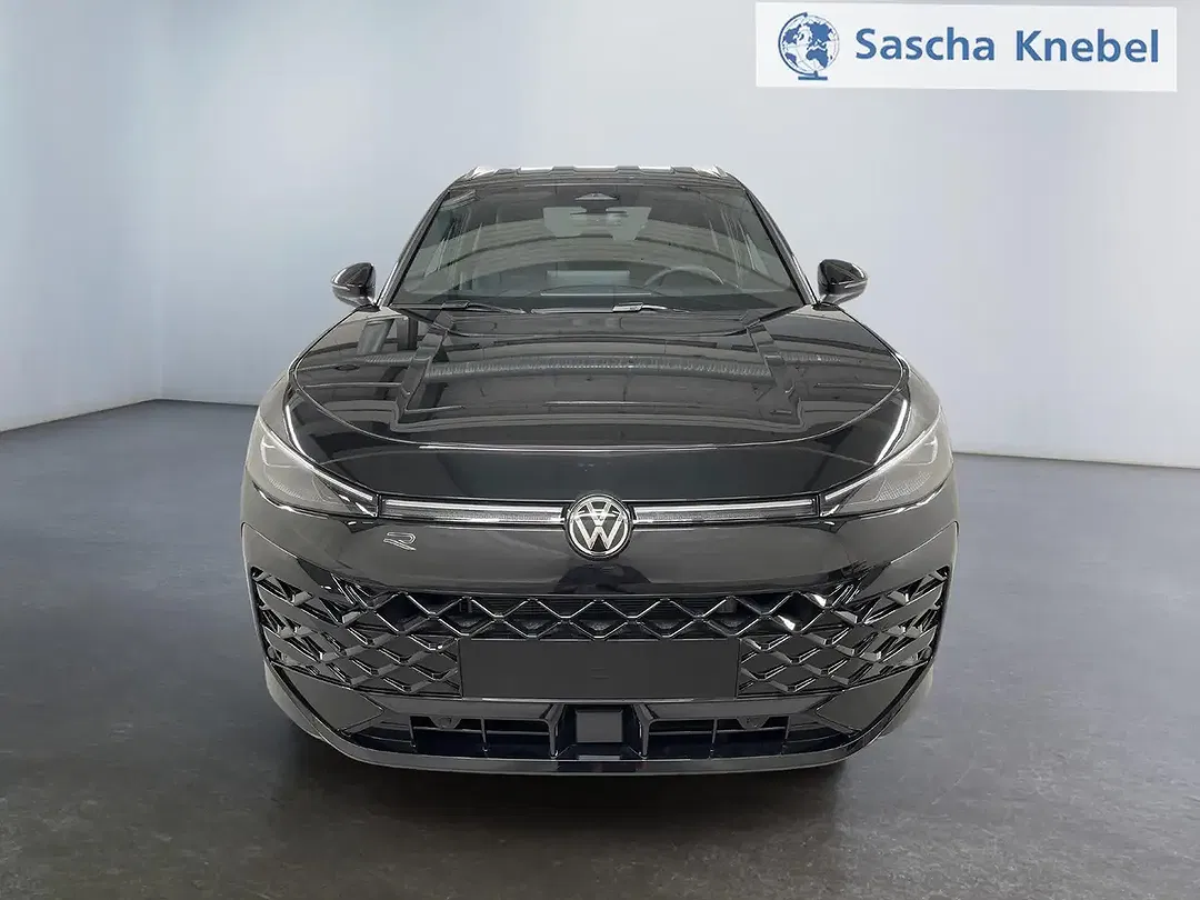Volkswagen T-Roc - Thumbnail 2