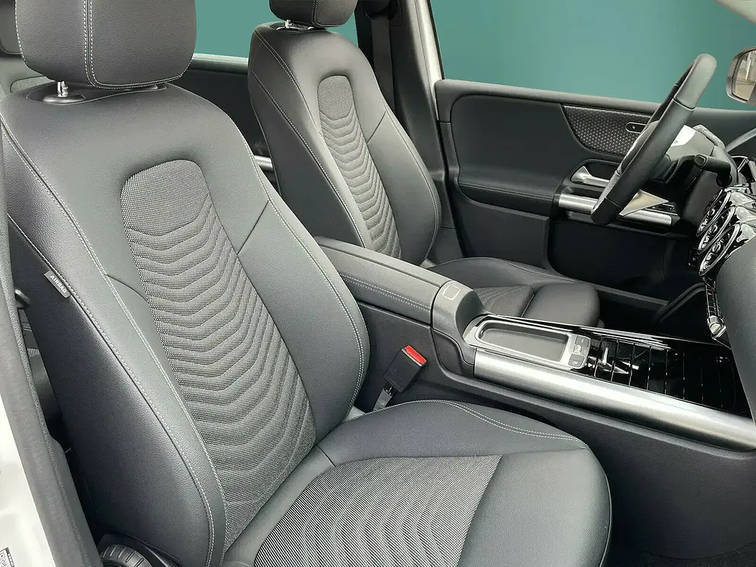 Mercedes-Benz B 200 - Thumbnail 10