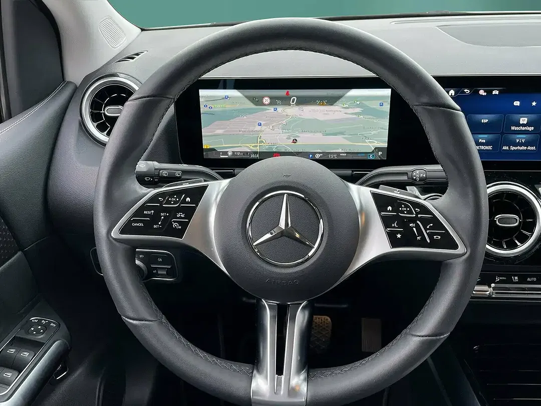 Mercedes-Benz B 200 - Thumbnail 13