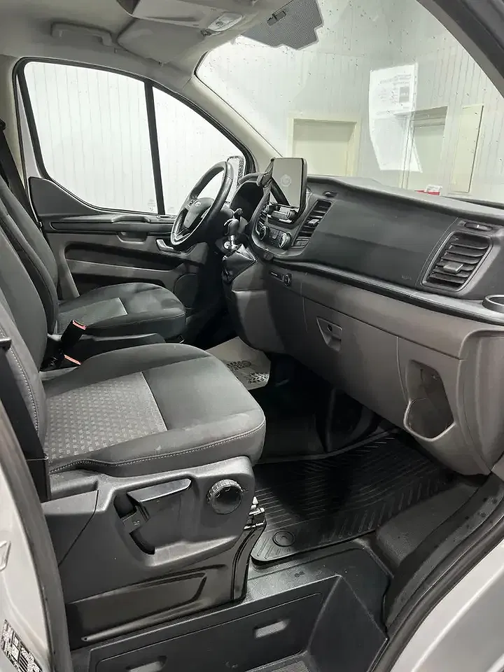 Ford Transit Custom - Thumbnail 9