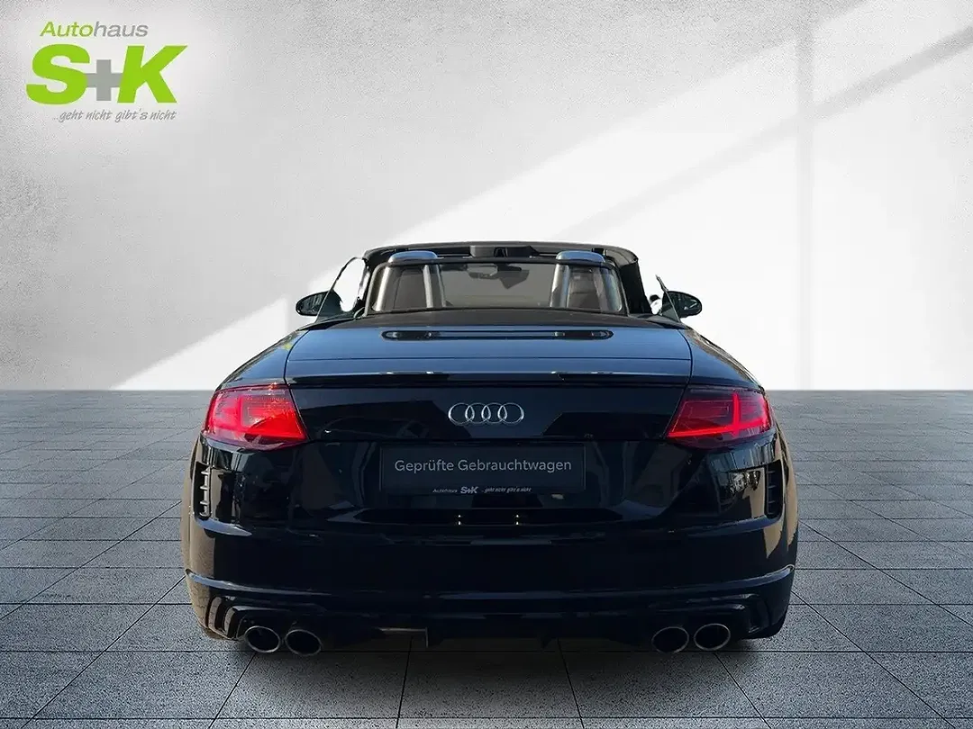Audi TTS - Thumbnail 3