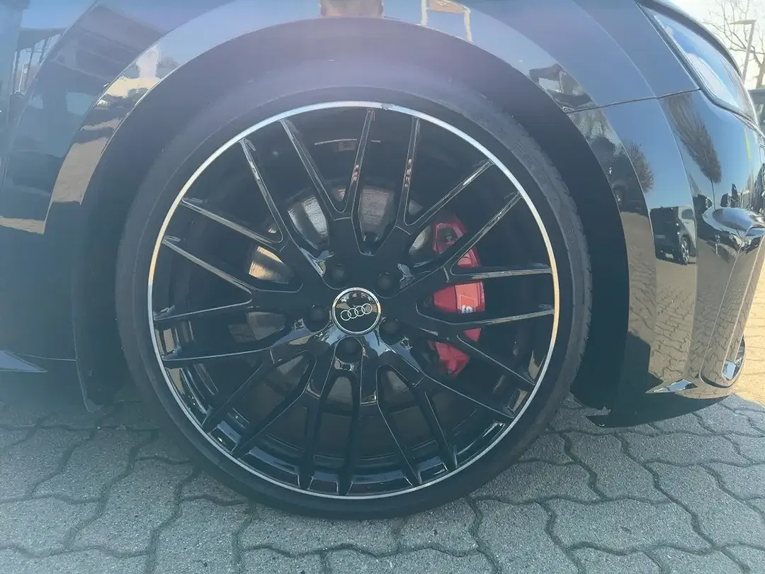 Audi TTS - Thumbnail 7