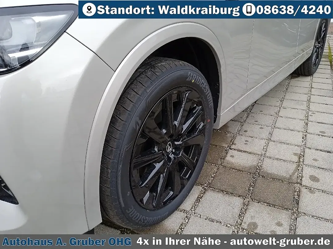 Mazda CX-60 - Thumbnail 4