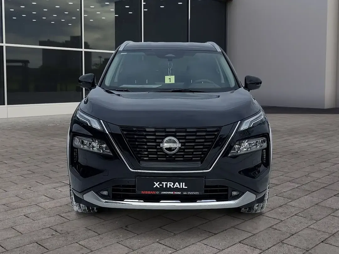 Nissan X-Trail - Thumbnail 3