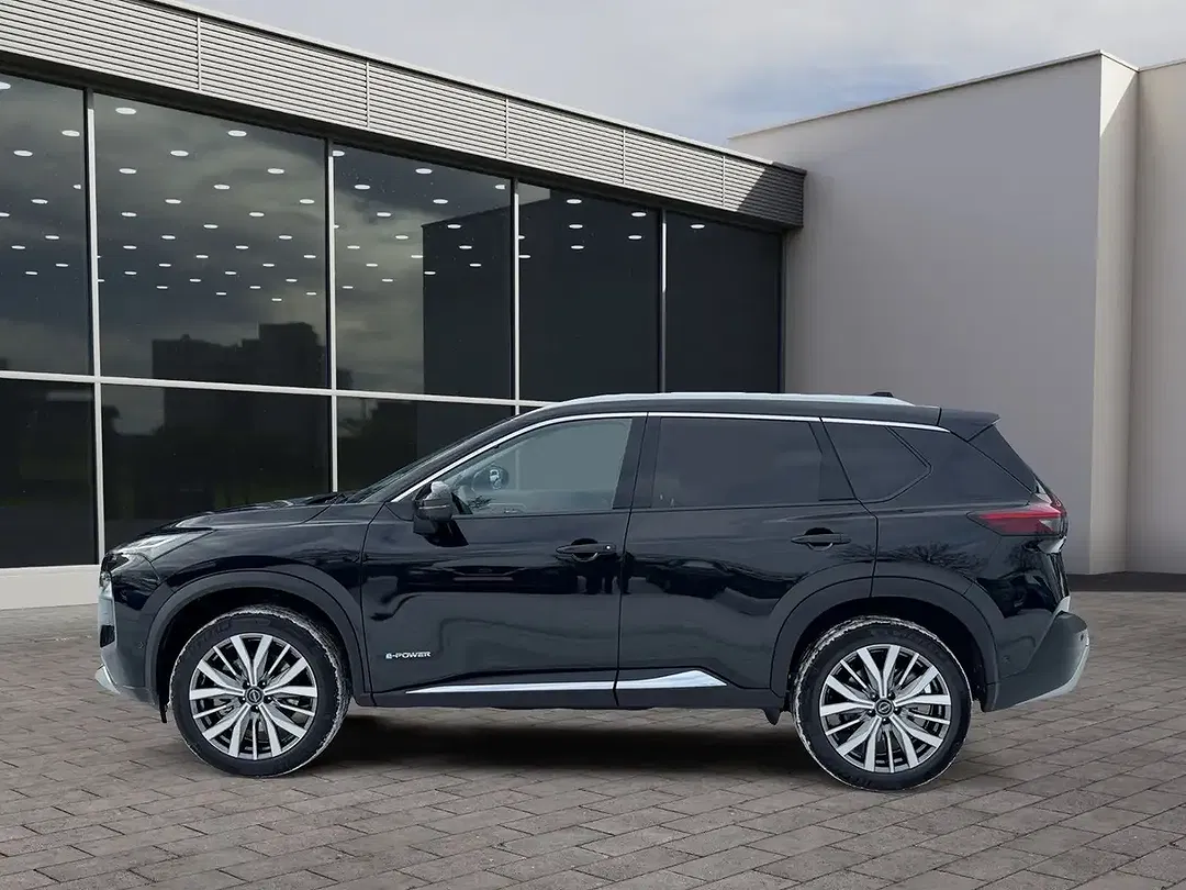 Nissan X-Trail - Thumbnail 4