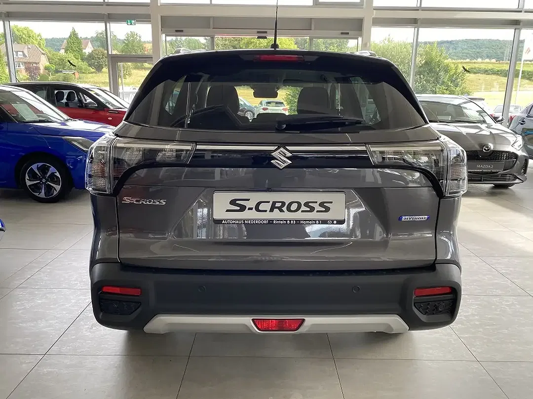 Suzuki S-Cross - Thumbnail 13
