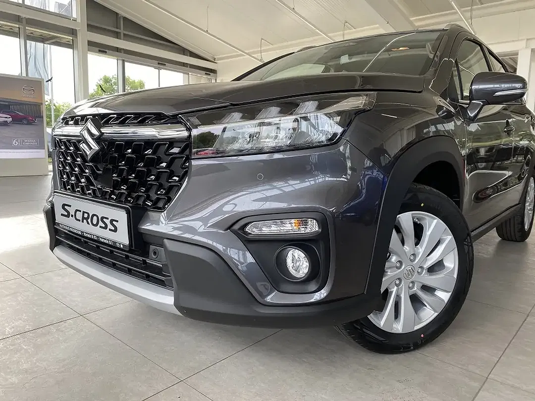 Suzuki S-Cross - Thumbnail 4