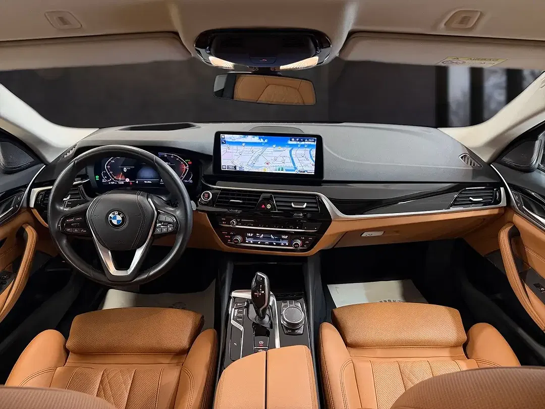 BMW 520 - Thumbnail 10