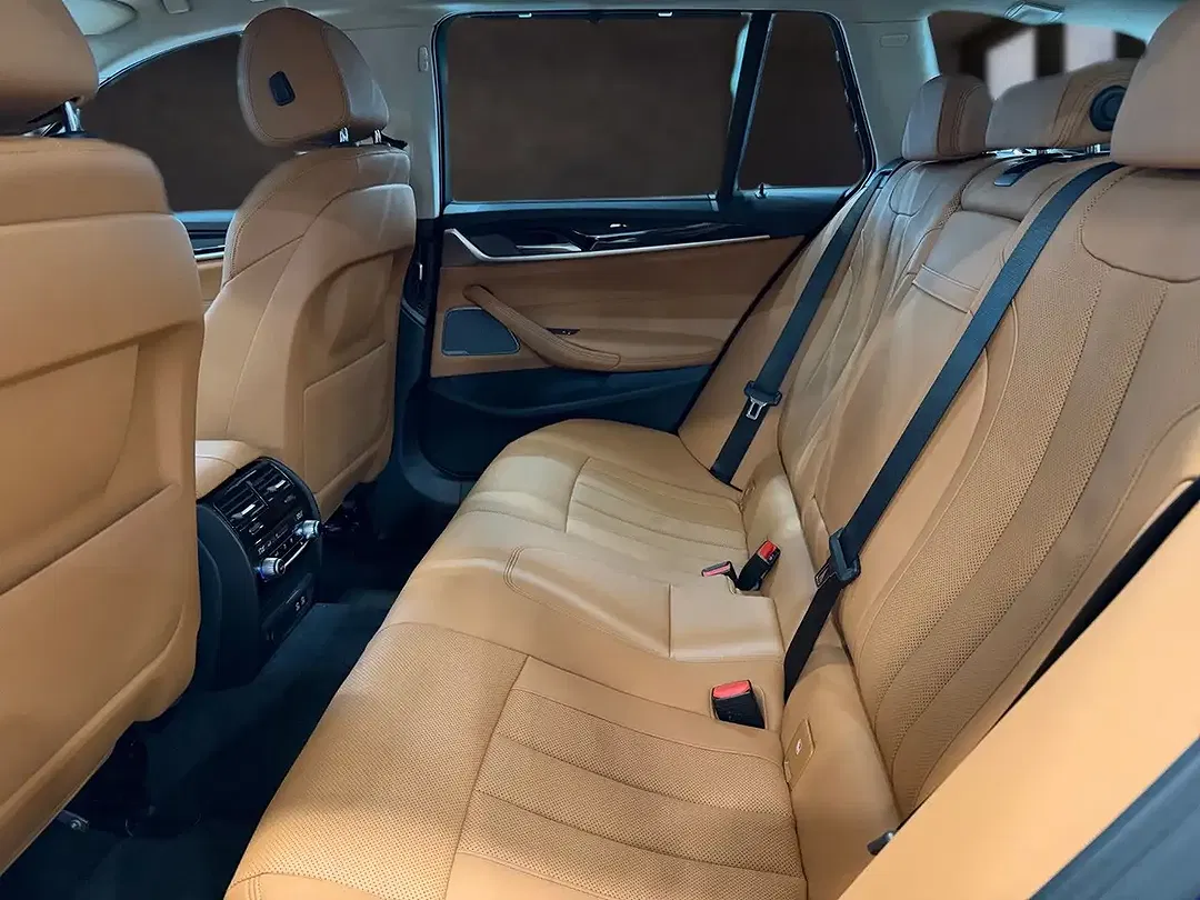 BMW 520 - Thumbnail 15