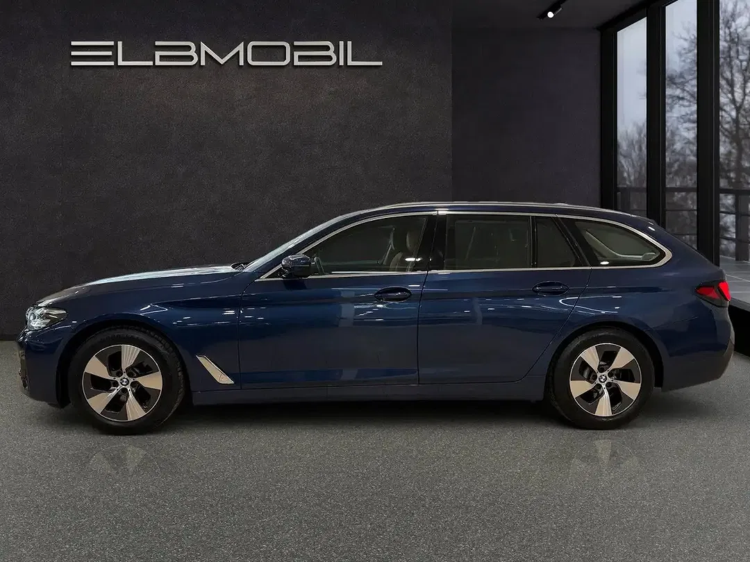 BMW 520 - Thumbnail 4