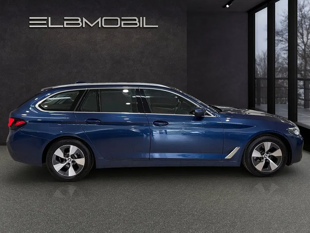 BMW 520 - Thumbnail 8