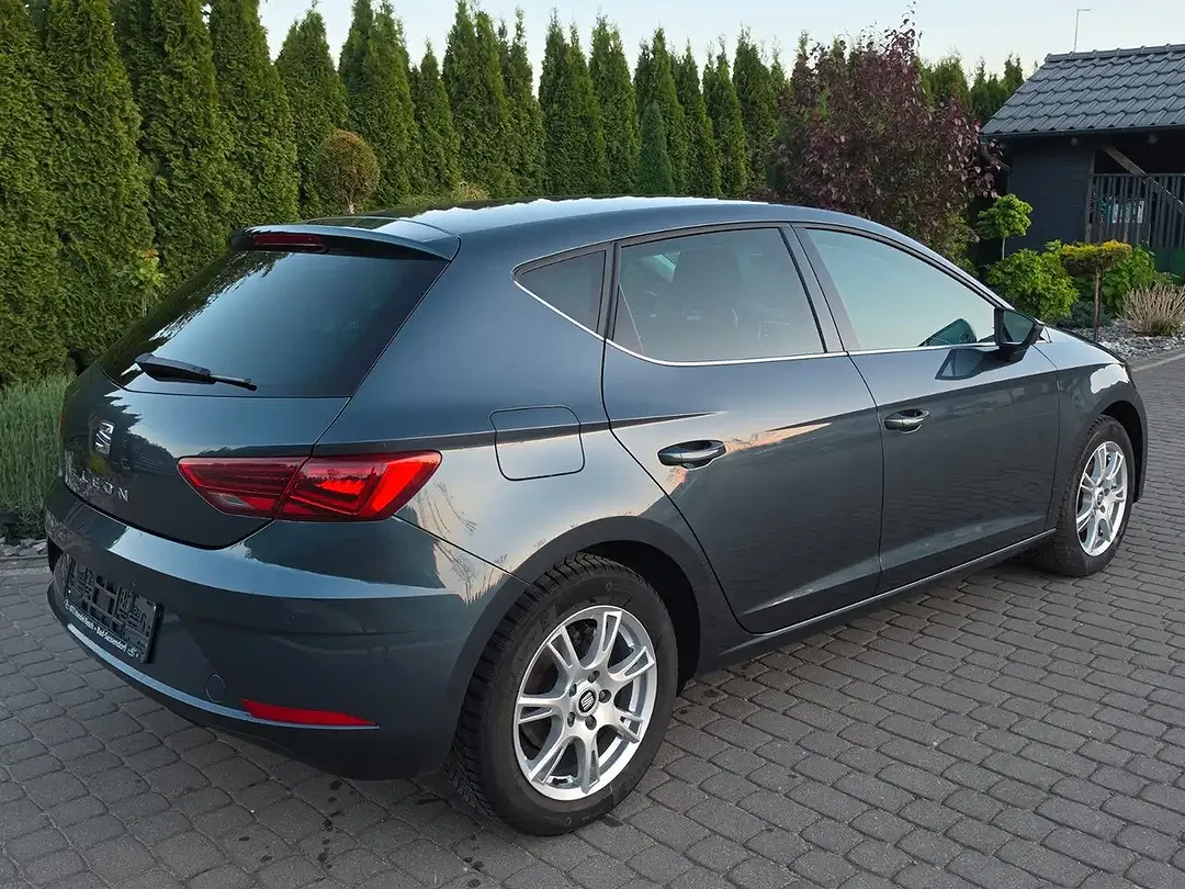 SEAT Leon - Thumbnail 10