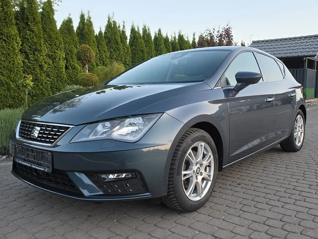 SEAT Leon - Thumbnail 2