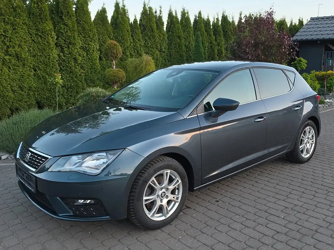 SEAT Leon - Thumbnail 3