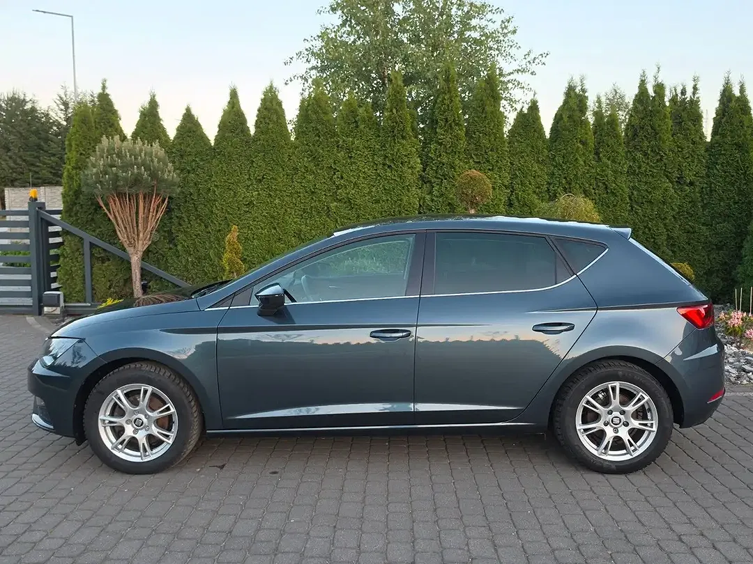 SEAT Leon - Thumbnail 4