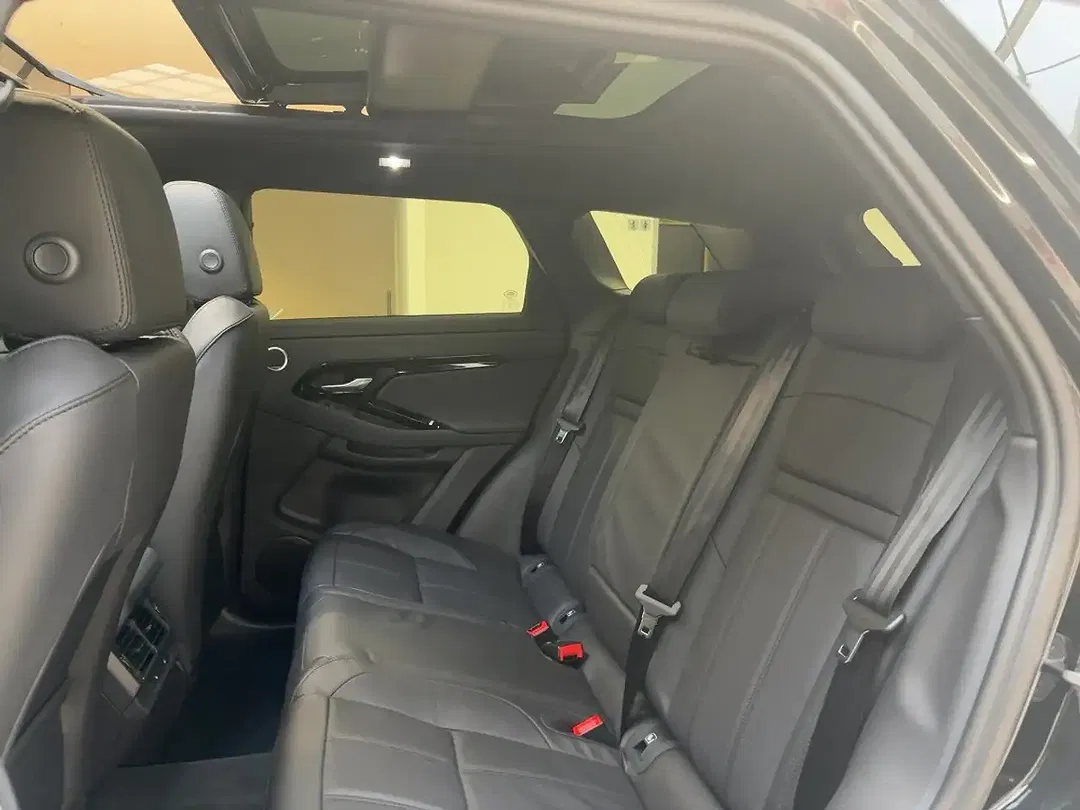 Land Rover Range Rover Evoque - Thumbnail 9
