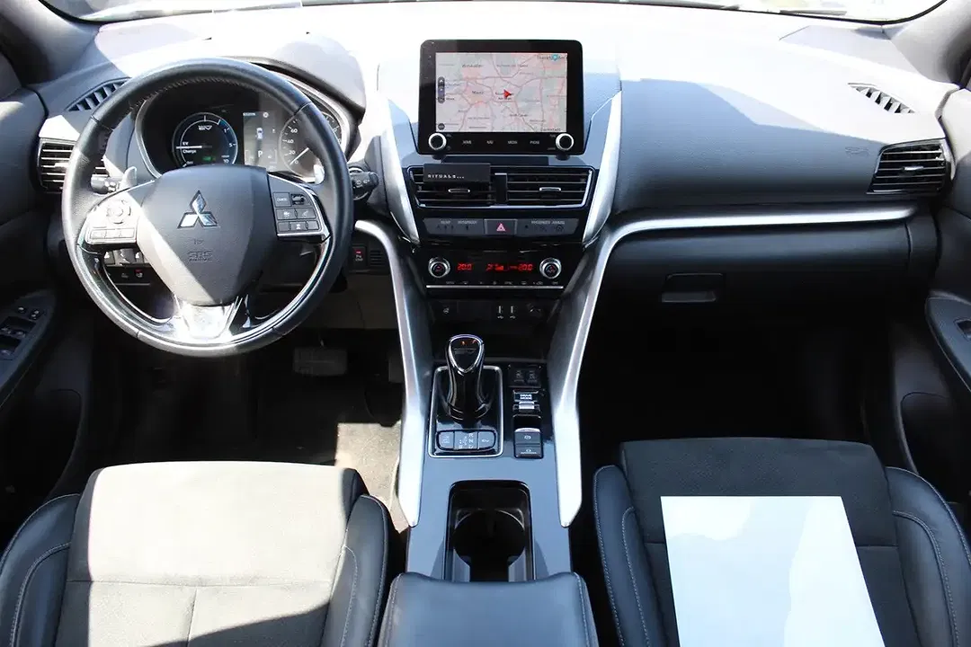Mitsubishi Eclipse Cross - Thumbnail 13