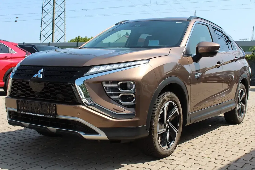 Mitsubishi Eclipse Cross - Thumbnail 2