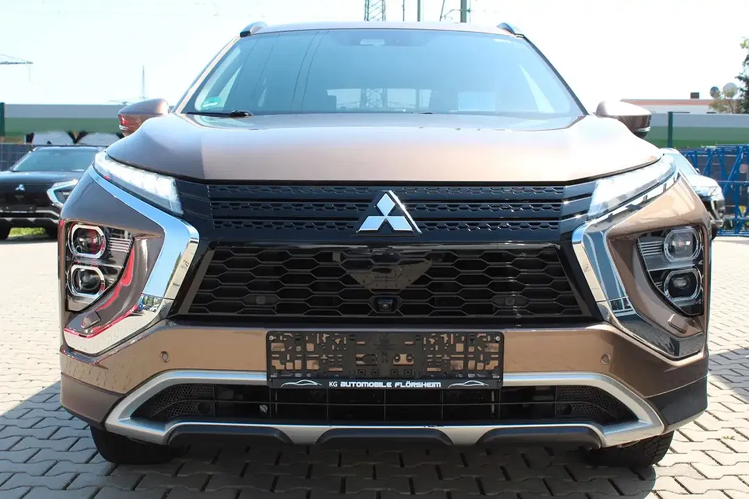 Mitsubishi Eclipse Cross - Thumbnail 3