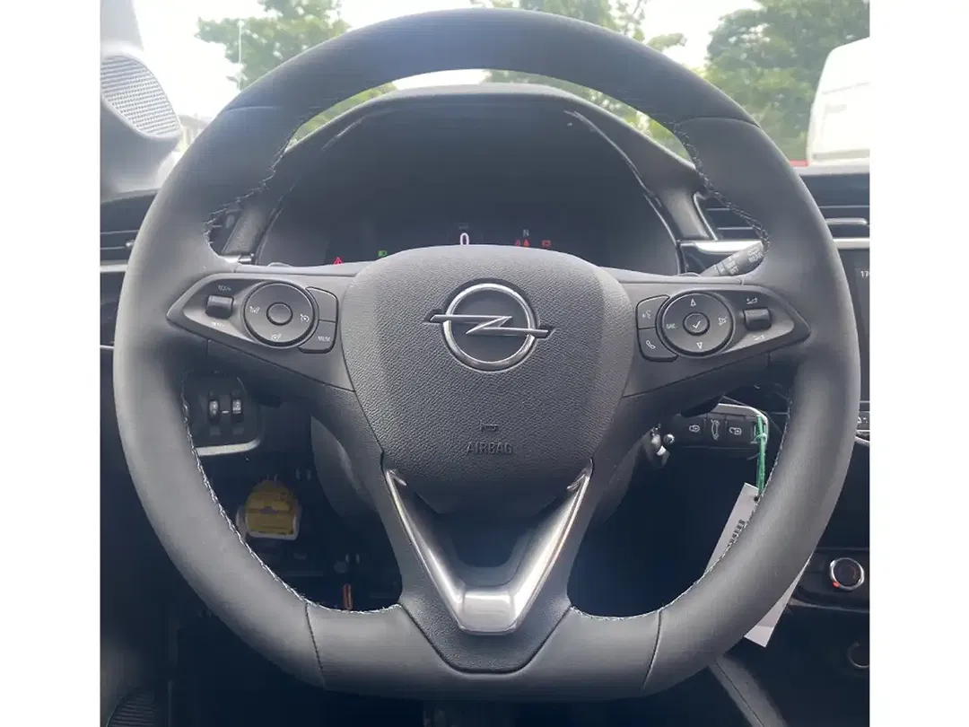 Opel Corsa - Thumbnail 12