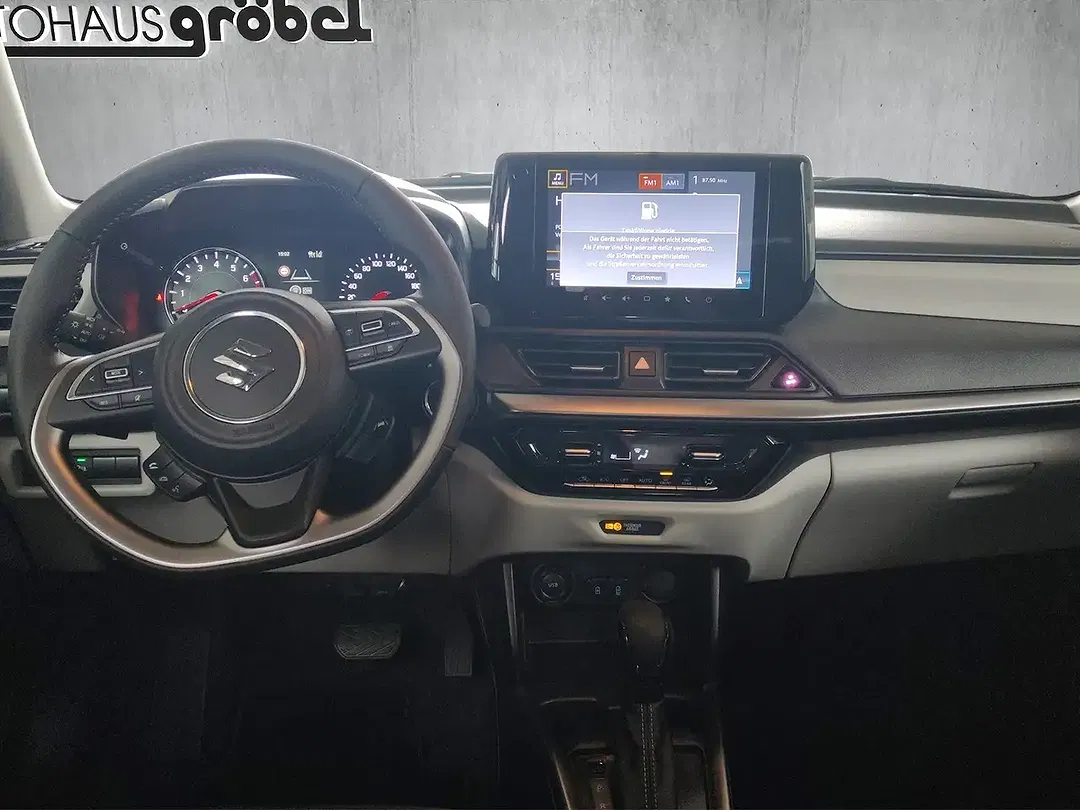 Suzuki Swift - Thumbnail 14