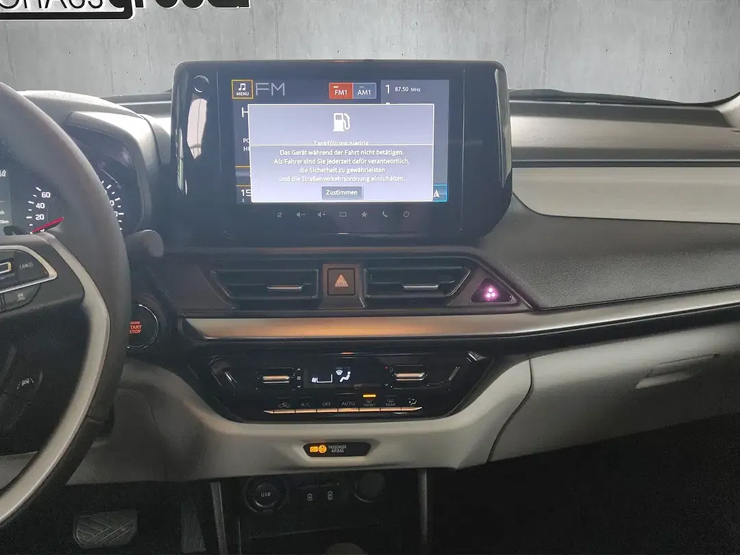 Suzuki Swift - Thumbnail 15