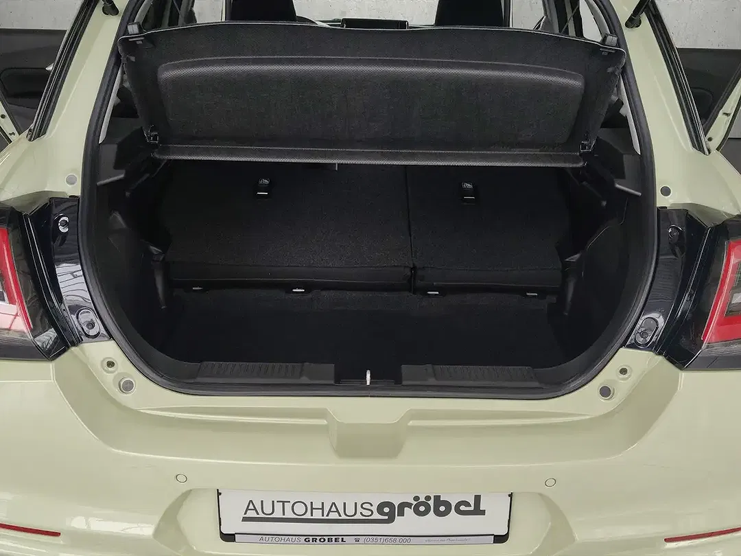 Suzuki Swift - Thumbnail 19