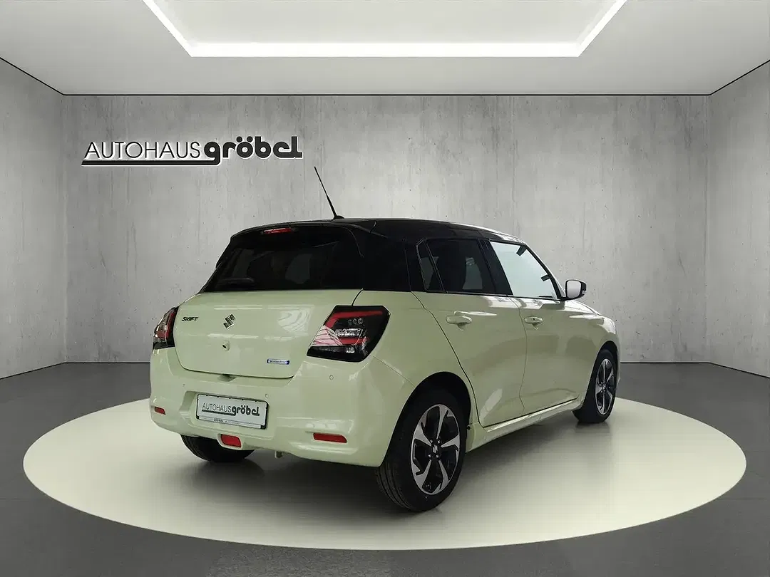 Suzuki Swift - Thumbnail 5