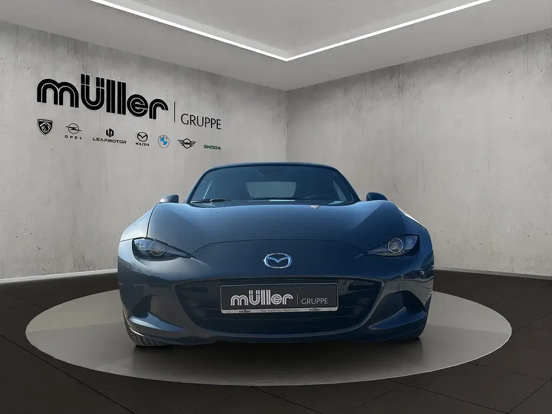 Mazda MX-5 - Thumbnail 3