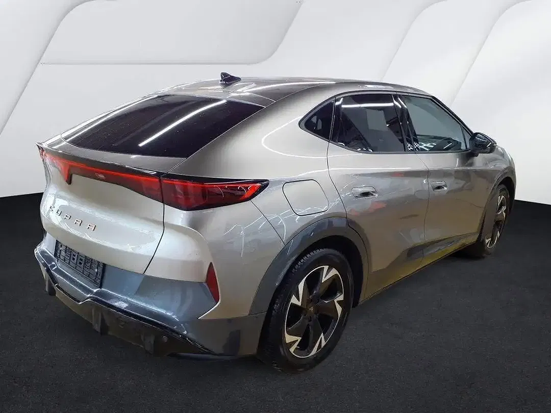 CUPRA Tavascan - Thumbnail 2