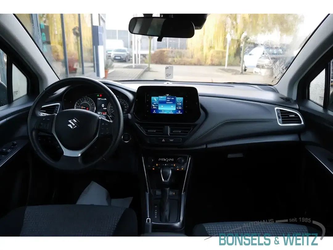 Suzuki SX4 S-Cross - Thumbnail 7
