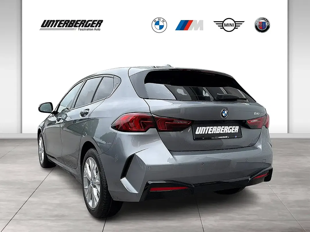 BMW 120 - Thumbnail 4