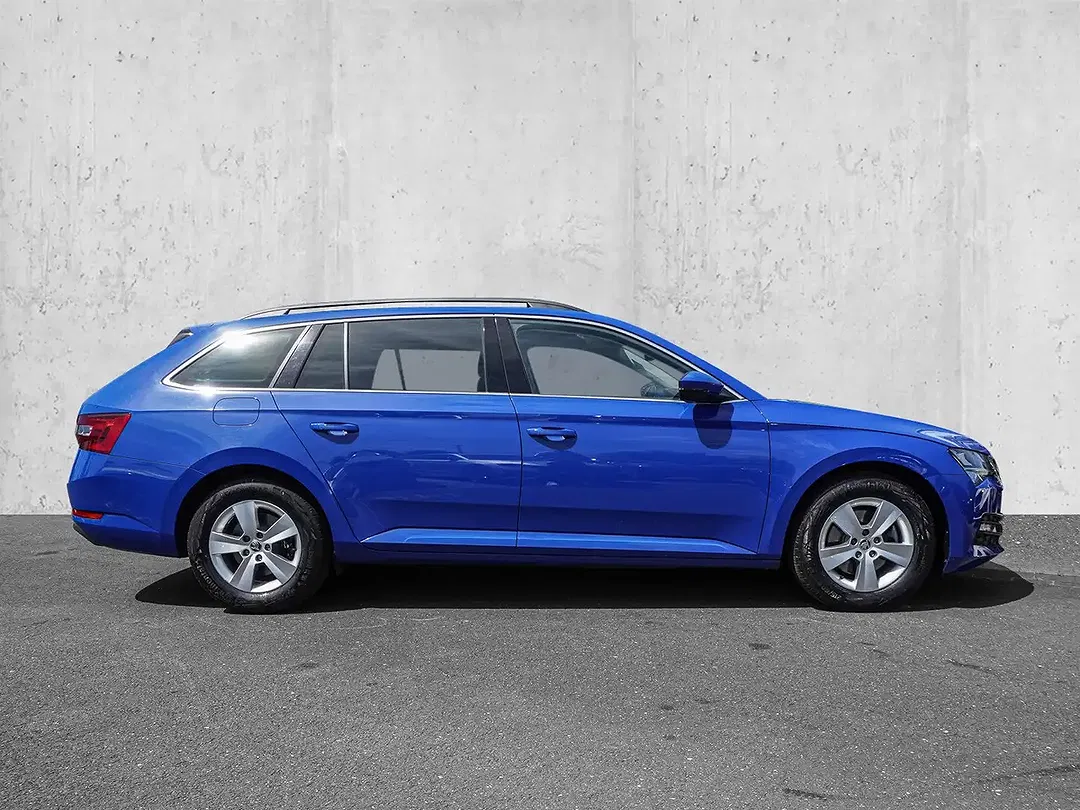 Skoda Superb - Thumbnail 5