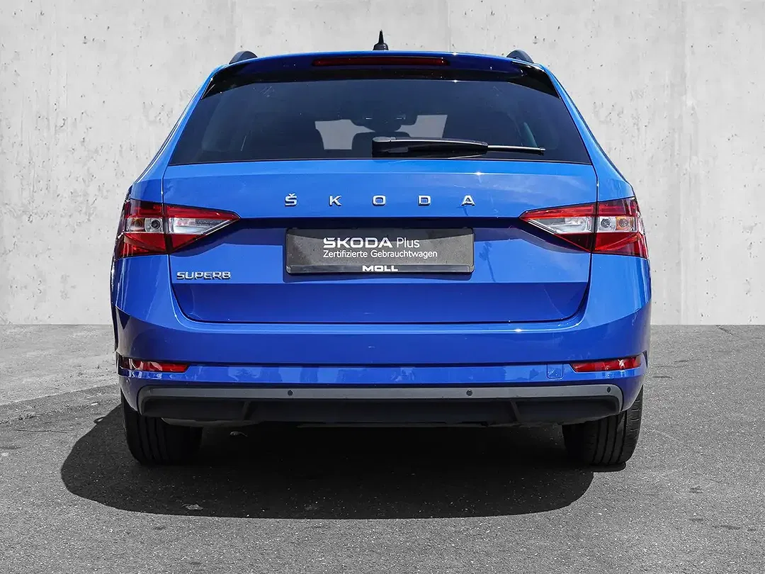 Skoda Superb - Thumbnail 6