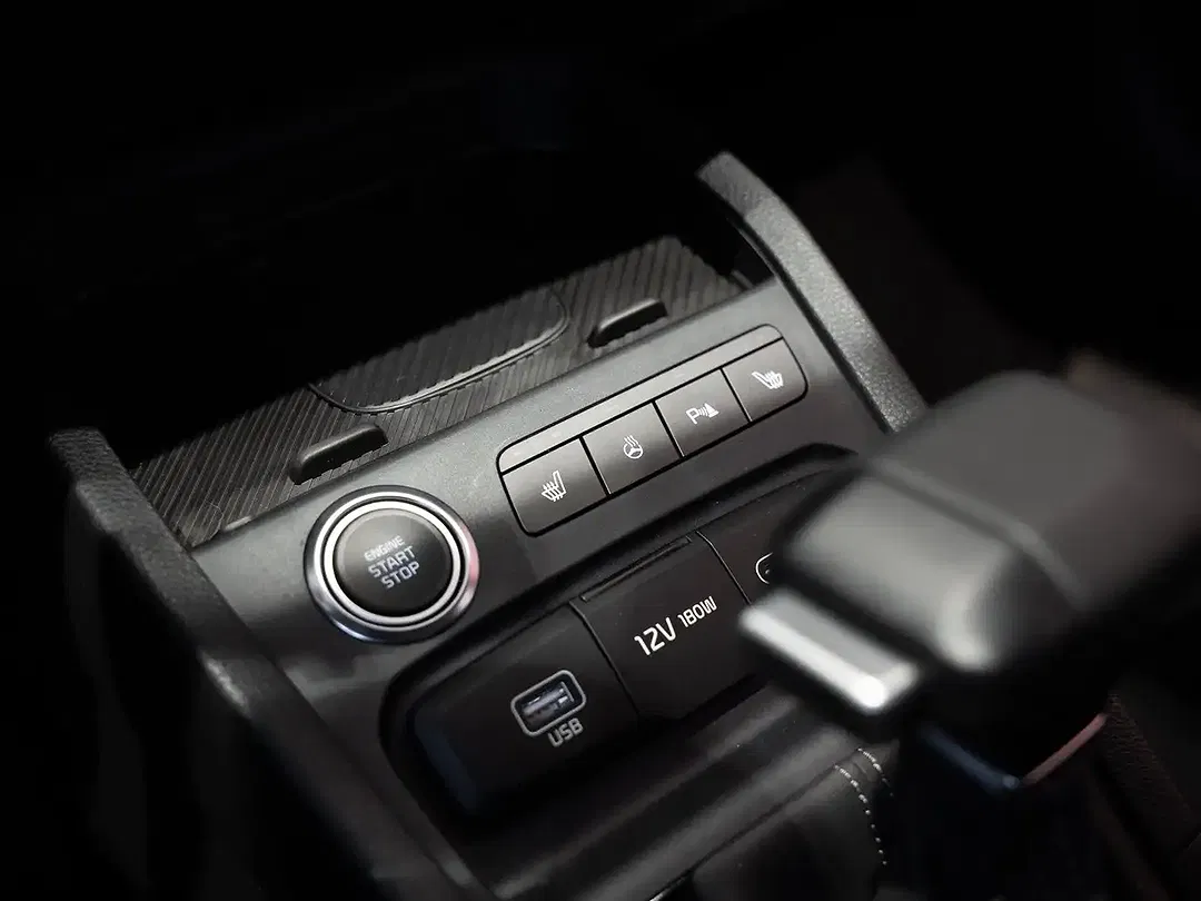 Kia Stonic - Thumbnail 11