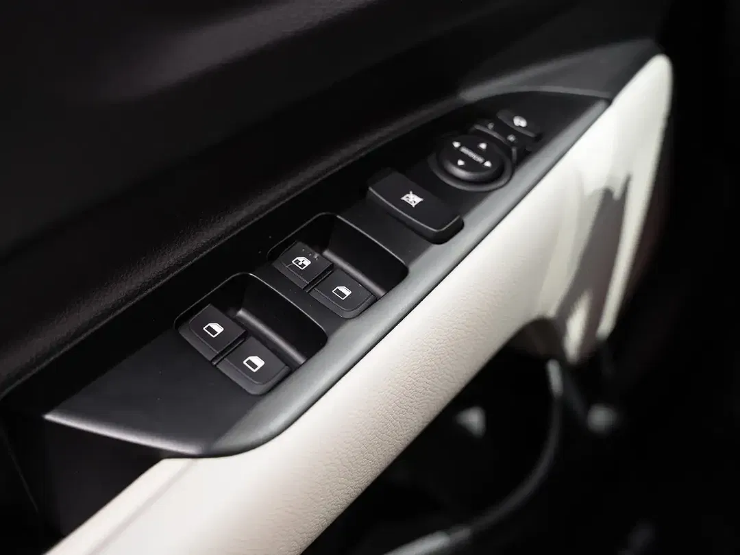 Kia Stonic - Thumbnail 12