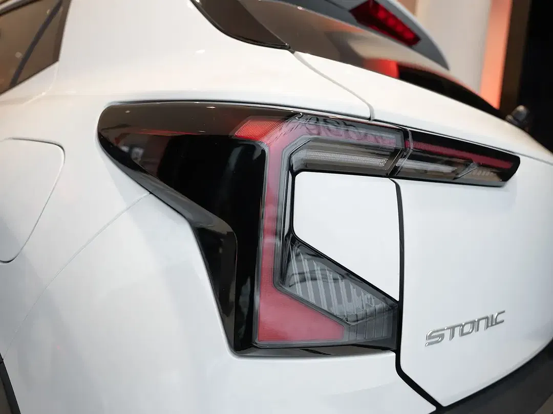 Kia Stonic - Thumbnail 14