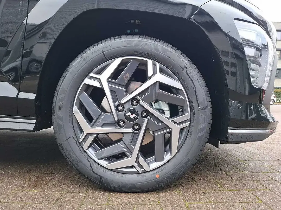 Hyundai KONA - Thumbnail 6