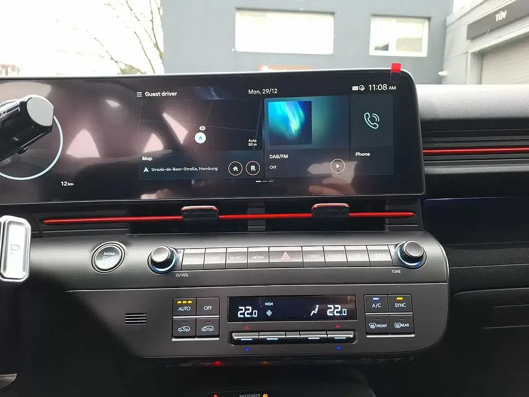 Hyundai KONA - Thumbnail 9