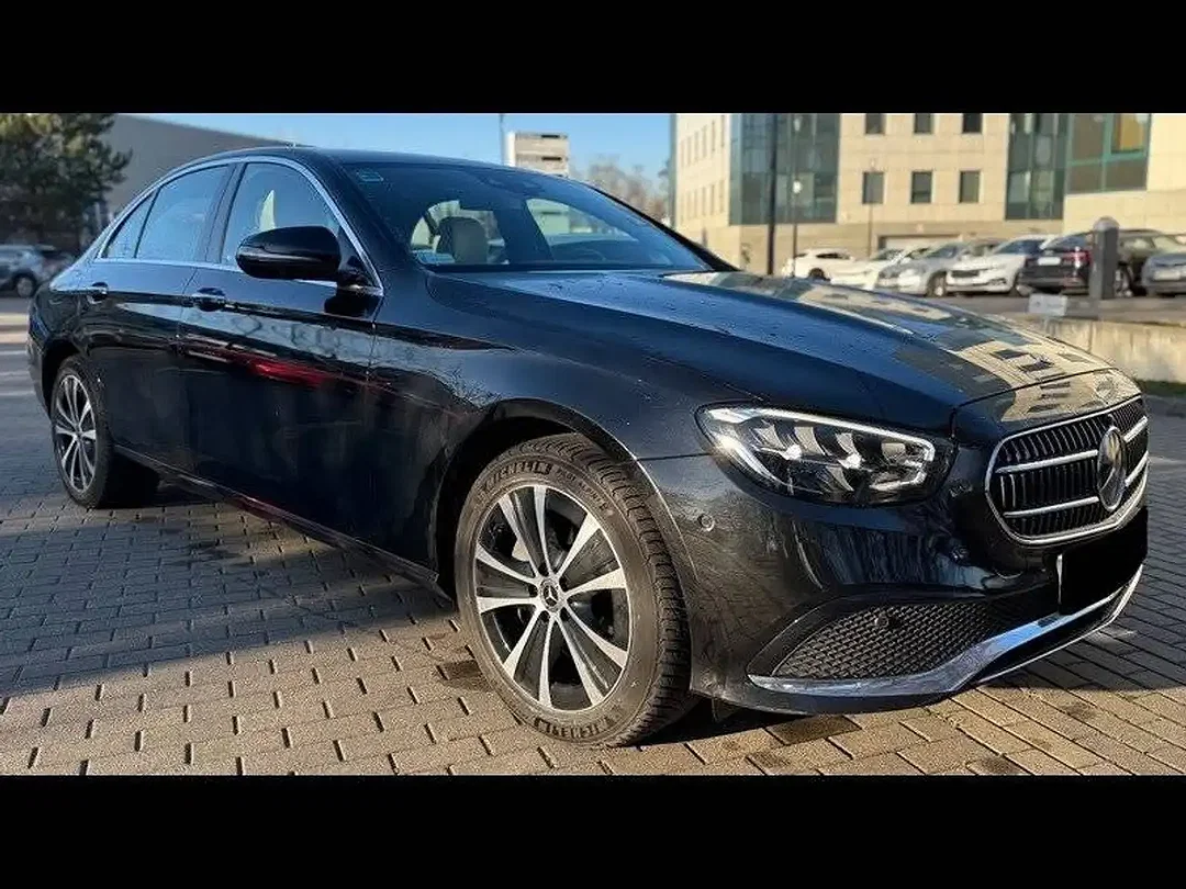 Mercedes-Benz E 300 - Afbeelding 1