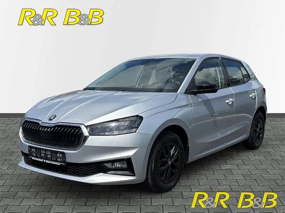 Skoda Fabia - Thumbnail 1