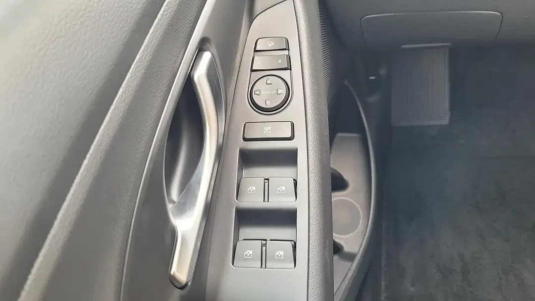 Hyundai i30 - Thumbnail 11