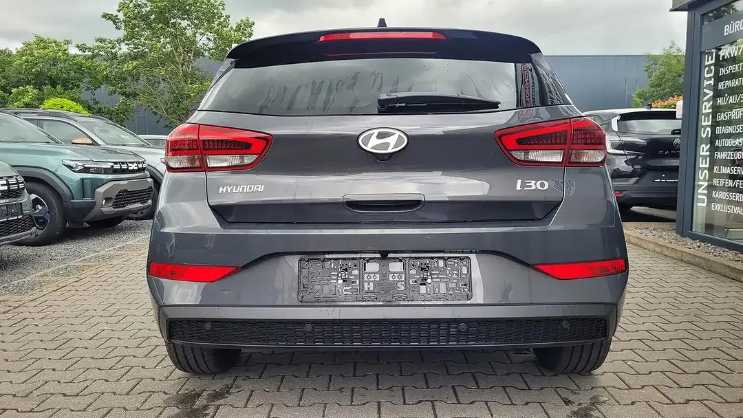 Hyundai i30 - Thumbnail 5