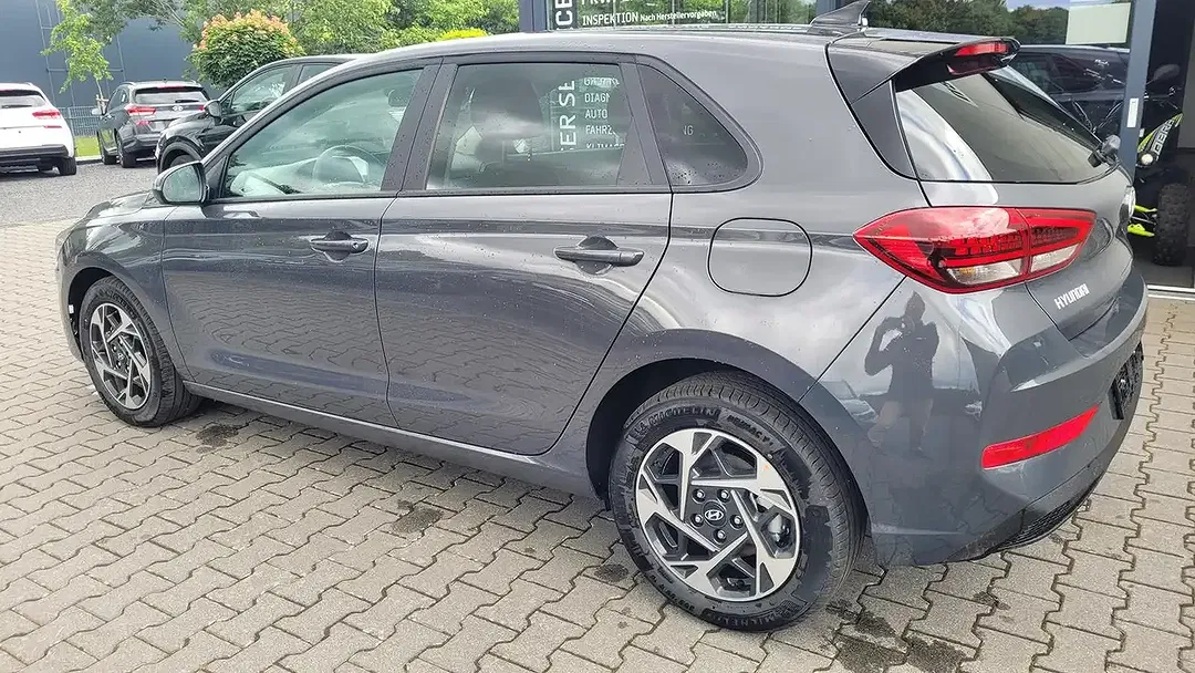 Hyundai i30 - Thumbnail 6