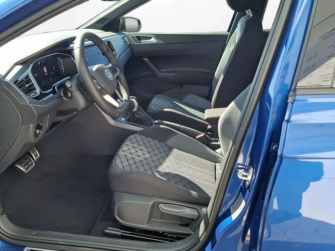Volkswagen Polo - Thumbnail 2