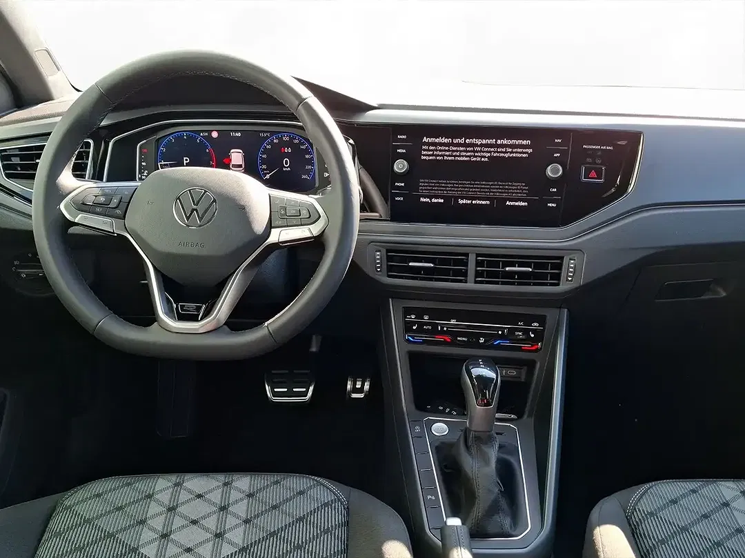 Volkswagen Polo - Thumbnail 4