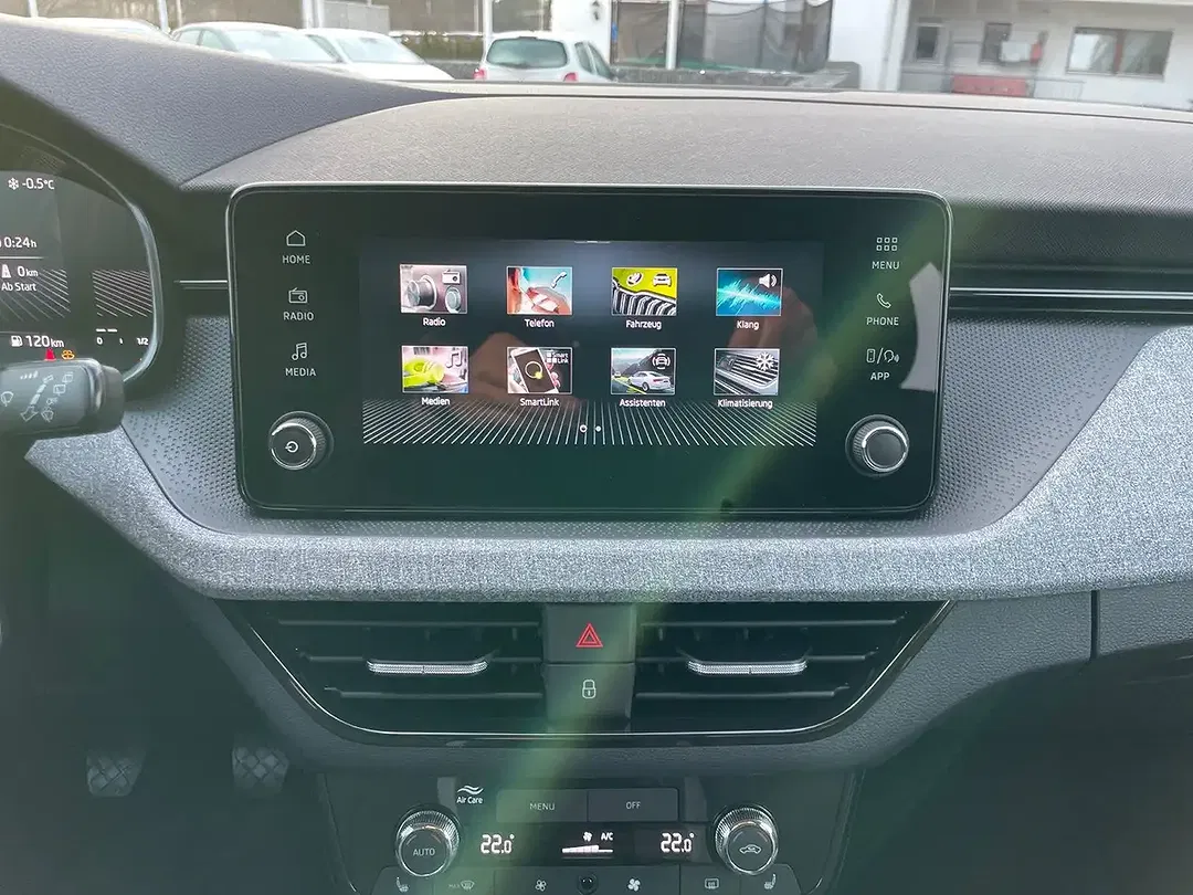 Skoda Scala - Thumbnail 10