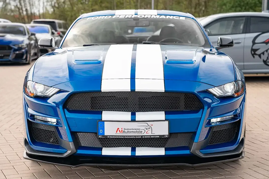 Ford Mustang - Thumbnail 10